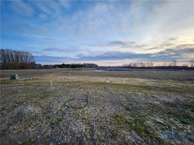 9017 Driftwood Court, Sylvania, OH 43560