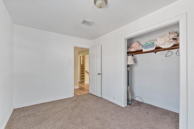 303 Tahiti Road, Tiki Island, TX 77554