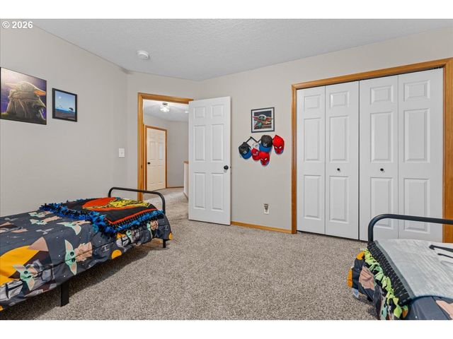 3121 N KNOLL Dr, Newberg, OR 97132