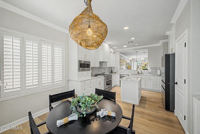 896 E INDIAN WELLS Place, Chandler, AZ 85249