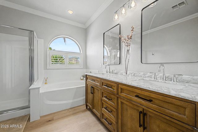 896 E INDIAN WELLS Place, Chandler, AZ 85249