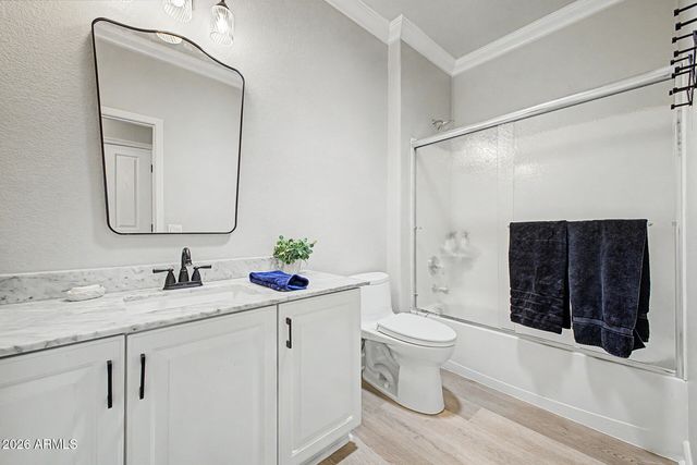 896 E INDIAN WELLS Place, Chandler, AZ 85249