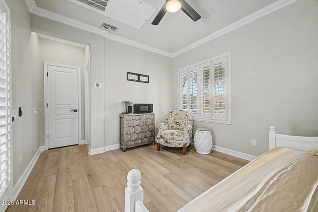 896 E INDIAN WELLS Place, Chandler, AZ 85249