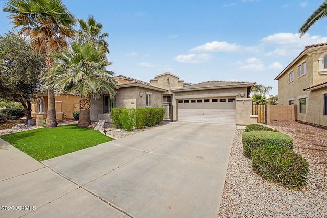 896 E INDIAN WELLS Place, Chandler, AZ 85249