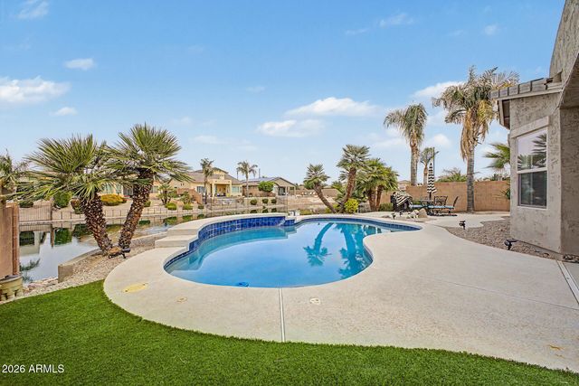 896 E INDIAN WELLS Place, Chandler, AZ 85249