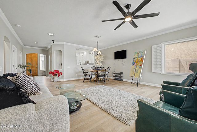 896 E INDIAN WELLS Place, Chandler, AZ 85249