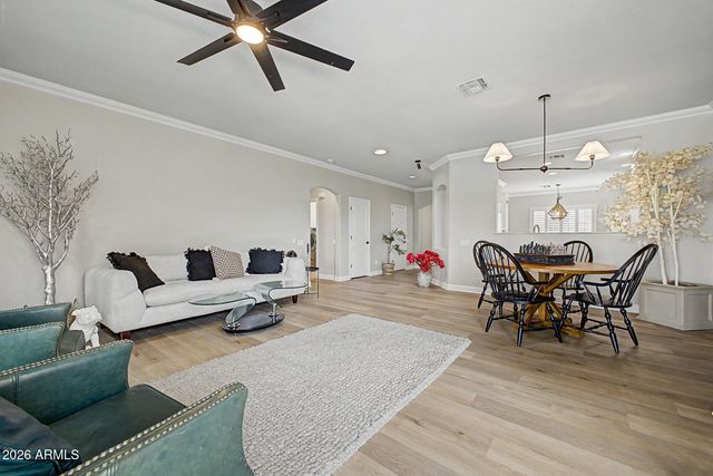 896 E INDIAN WELLS Place, Chandler, AZ 85249