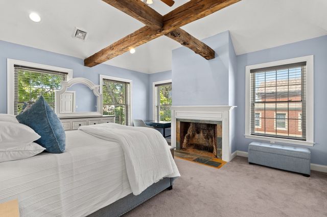 521 Washington Street 3, Abington, MA 02351