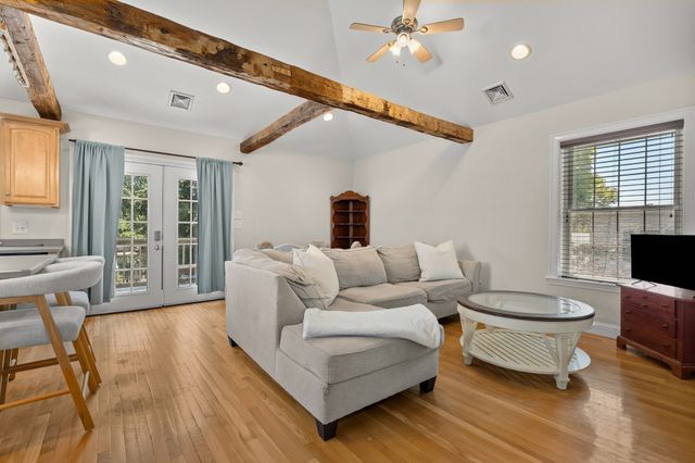 521 Washington Street 3, Abington, MA 02351