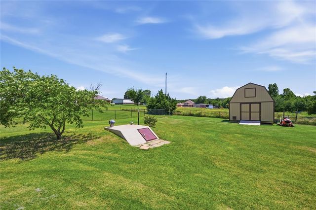2495 County Road 1328, Blanchard, OK 73010