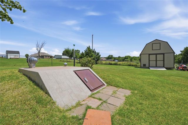 2495 County Road 1328, Blanchard, OK 73010