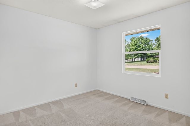 6439 Prairie Flower, Roscoe, IL 61073