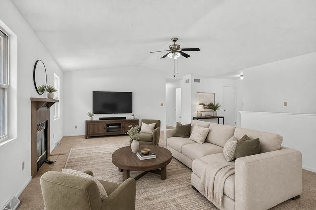 6439 Prairie Flower, Roscoe, IL 61073