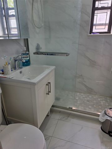 71-37 Vleigh Place 40B, Kew Garden Hills, NY 11367