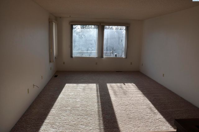 405 NW North Street, Pullman, WA 99163