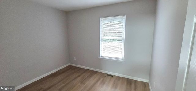 4 LOGAN CT, Sicklerville, NJ 08081