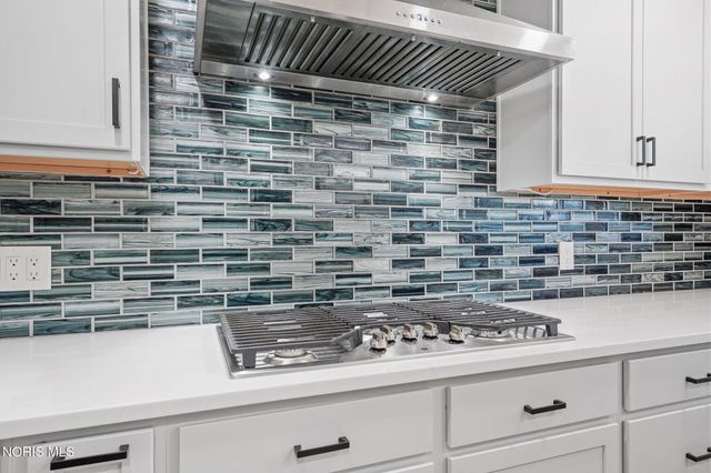 3537 Brookside Road, Ottawa Hills, OH 43606