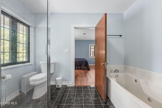 3537 Brookside Road, Ottawa Hills, OH 43606