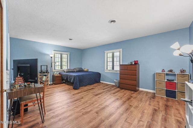 3537 Brookside Road, Ottawa Hills, OH 43606