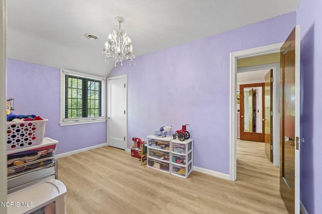 3537 Brookside Road, Ottawa Hills, OH 43606