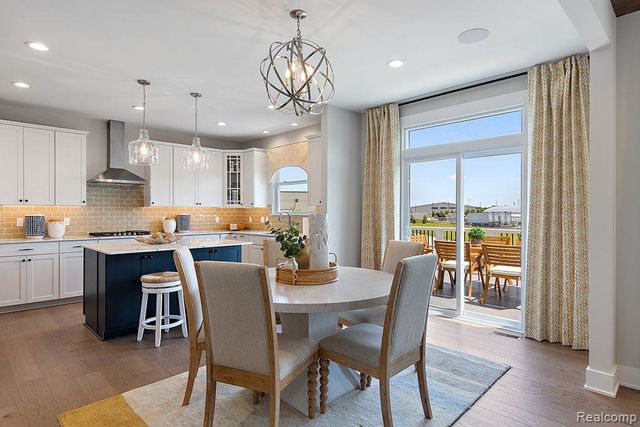 1964 Elizabeth Lane, Ypsilanti, MI 48198