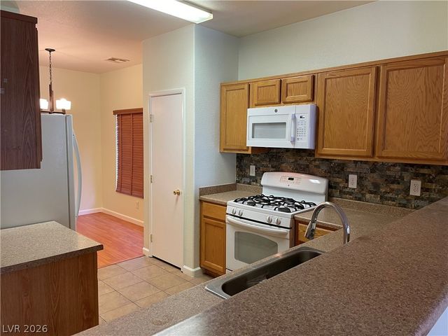 5511 Jackpot Winner Lane 103, Las Vegas, NV 89122