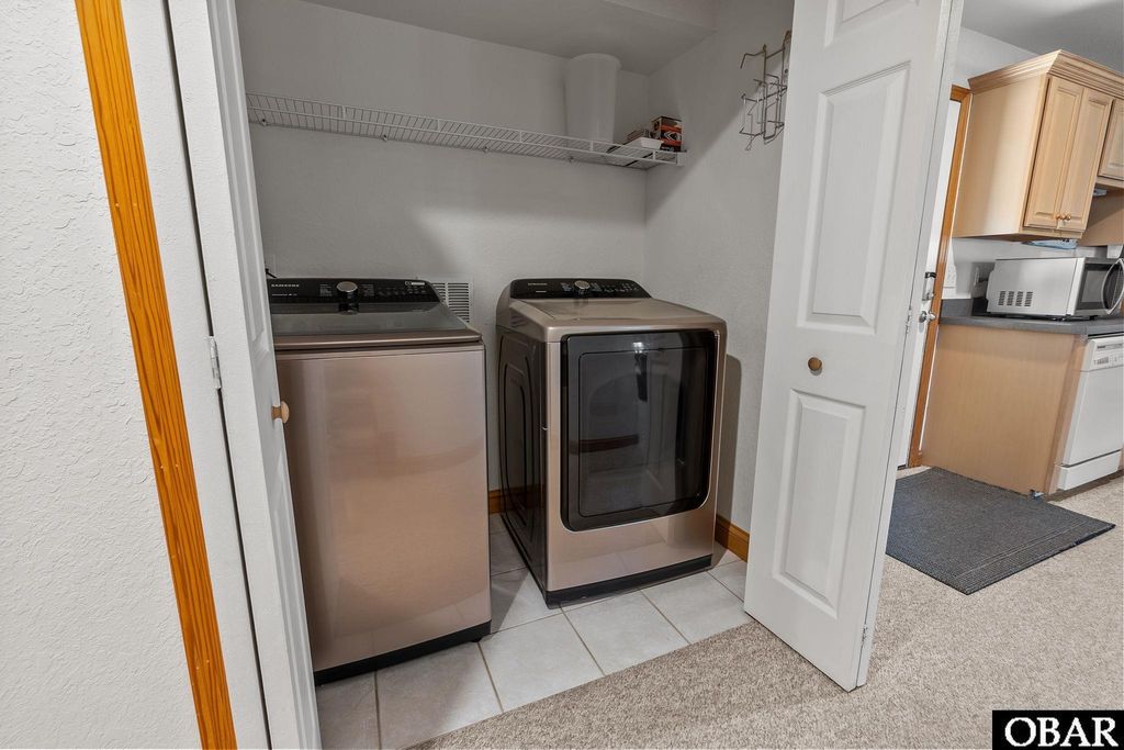 Image 12 of property listing at 601 Wave Arch Lot 49, Corolla, NC 27927