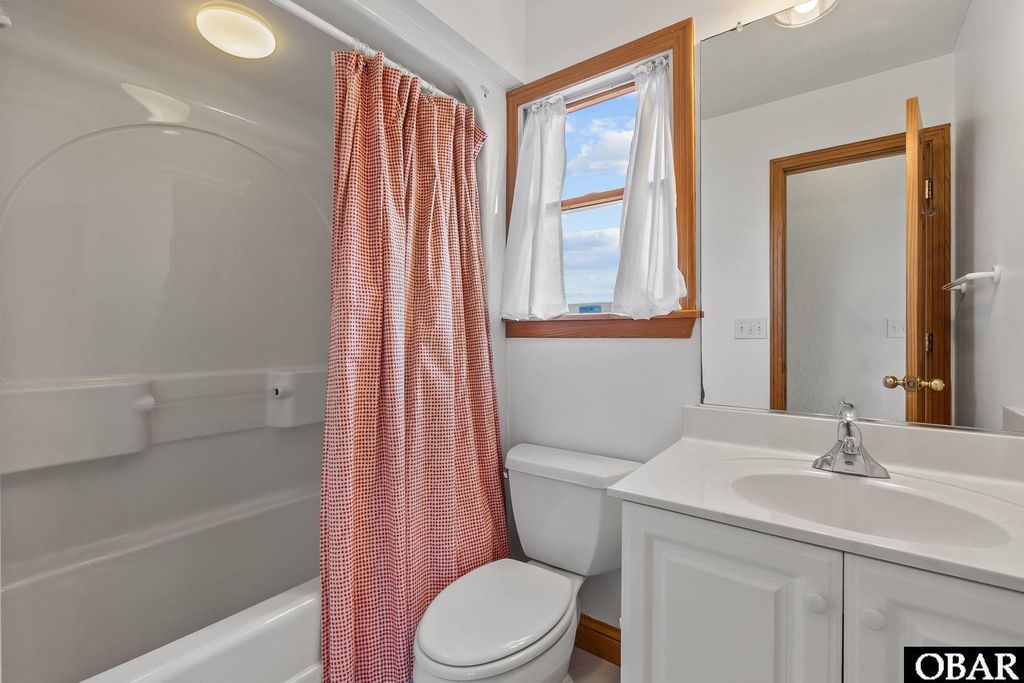 Image 17 of property listing at 601 Wave Arch Lot 49, Corolla, NC 27927