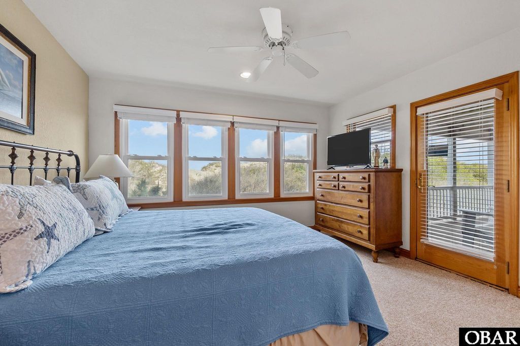 Image 21 of property listing at 601 Wave Arch Lot 49, Corolla, NC 27927