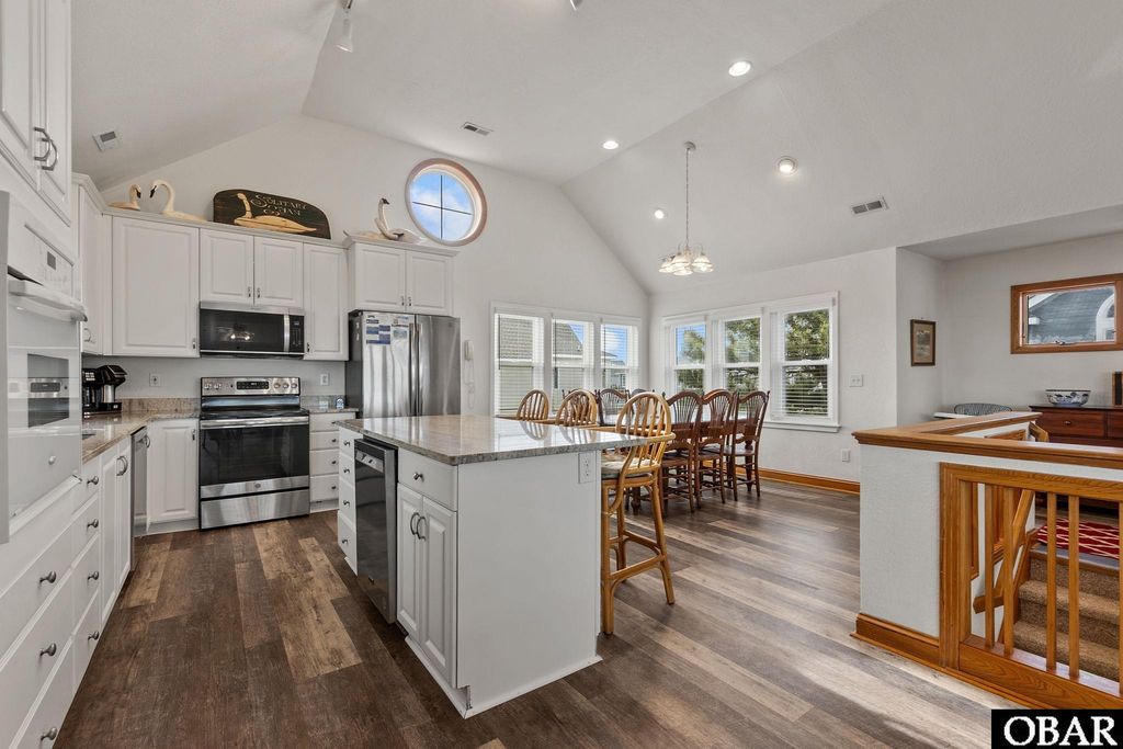 Image 29 of property listing at 601 Wave Arch Lot 49, Corolla, NC 27927