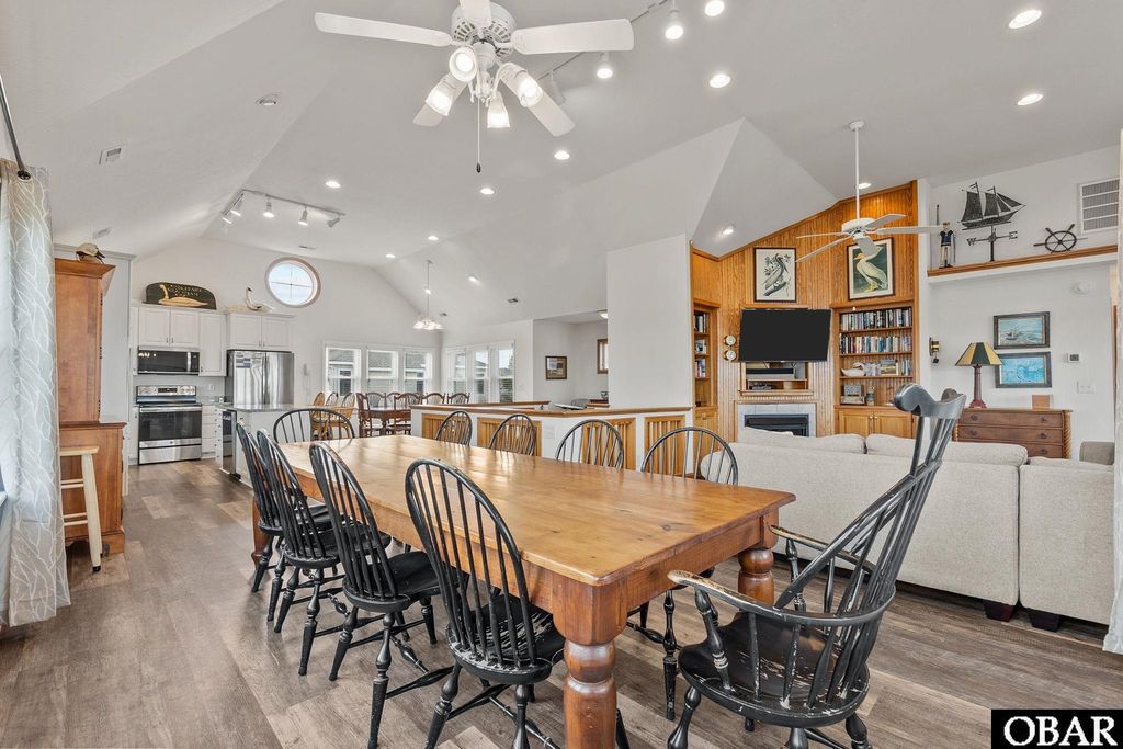 Image 34 of property listing at 601 Wave Arch Lot 49, Corolla, NC 27927