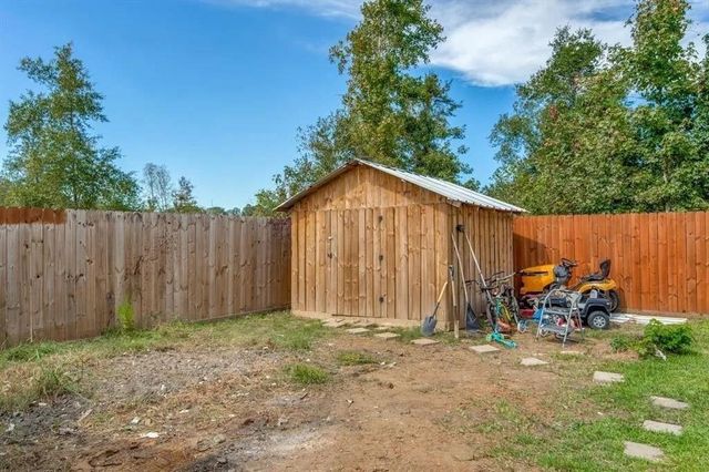 505 Road 5202, Cleveland, TX 77327