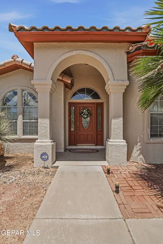 252 Avenida Mirador, Santa Teresa, NM 88008