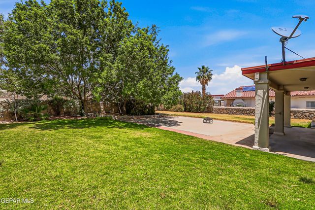 252 Avenida Mirador, Santa Teresa, NM 88008