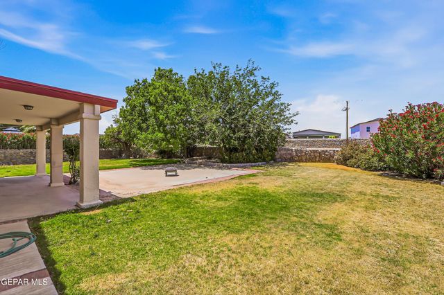 252 Avenida Mirador, Santa Teresa, NM 88008