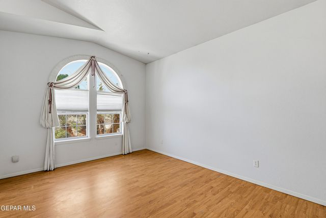 252 Avenida Mirador, Santa Teresa, NM 88008
