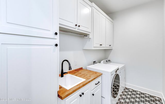 109 Water Street, Madison, MS 39110