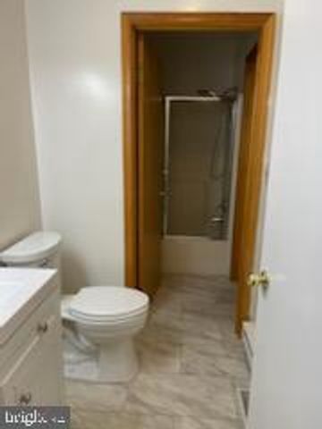 4 S ALTAMONT AVE, Thurmont, MD 21788