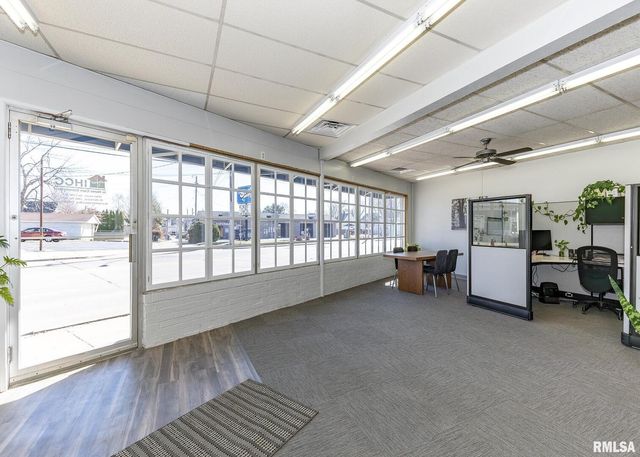 1715 15TH Street Place, Moline, IL 61265