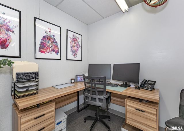 1715 15TH Street Place, Moline, IL 61265