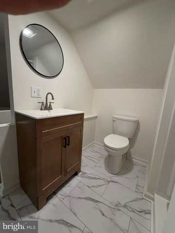 461 W 11TH AVE, Conshohocken, PA 19428