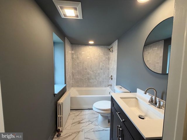 461 W 11TH AVE, Conshohocken, PA 19428