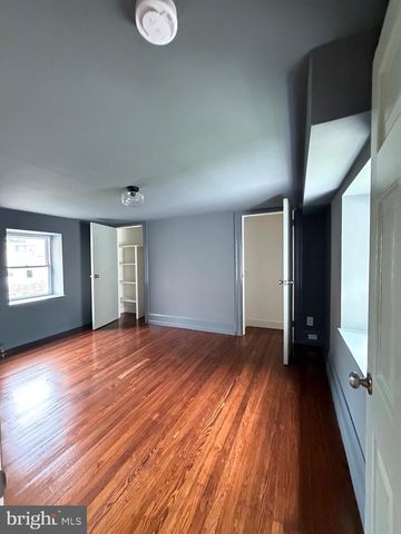 461 W 11TH AVE, Conshohocken, PA 19428