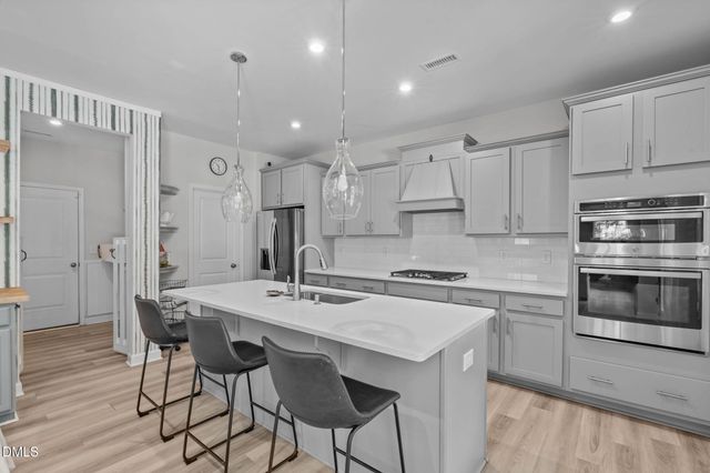 359 Badger Pass Drive, Clayton, NC 27527