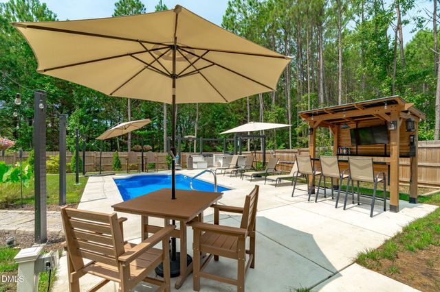 359 Badger Pass Drive, Clayton, NC 27527