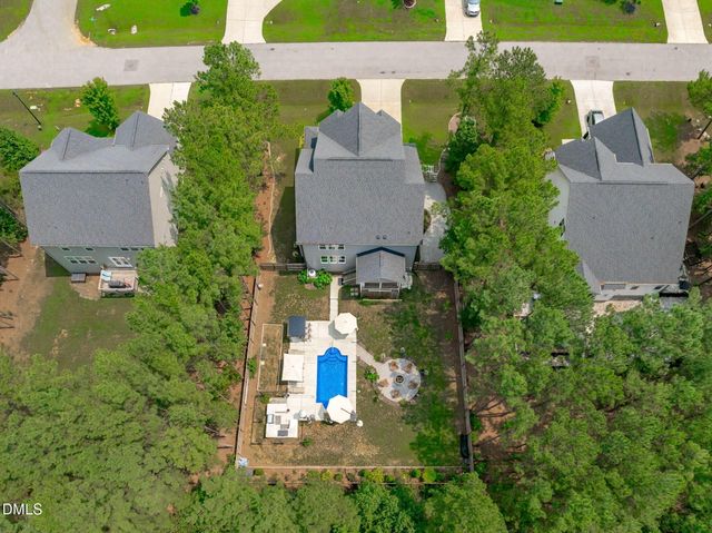 359 Badger Pass Drive, Clayton, NC 27527
