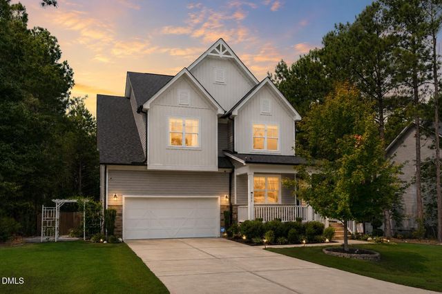 359 Badger Pass Drive, Clayton, NC 27527