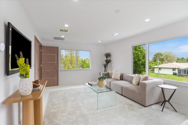 440 NW 11th Avenue, Boca Raton, FL 33486