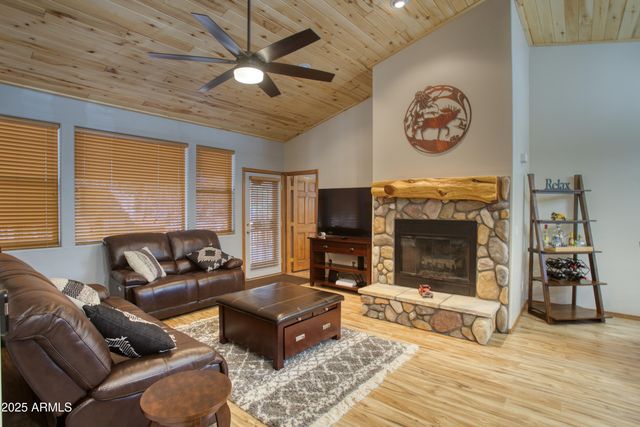 980 S BEECH Lane, Show Low, AZ 85901