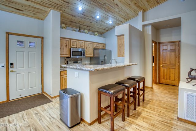 980 S BEECH Lane, Show Low, AZ 85901